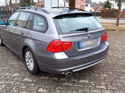 gebraucht BMW 318 D Kombi,TÜV NEU,AHK,Xenon,Sitzheih.,Tempomat,