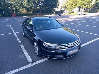 VW Phaeton
