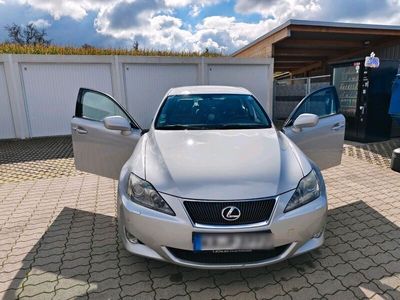 Lexus IS250