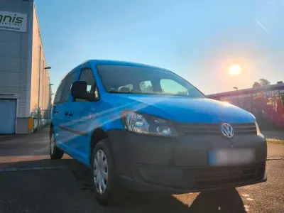 Gebraucht VW Caddy Maxi 105 PS (77 kW) 2014 Blau Van / Kleinbus