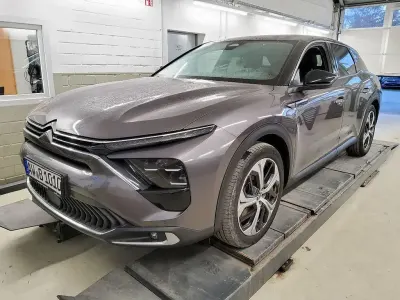 Gebraucht Citroën C5 X Feel 181 PS (133 kW) 2023 Grau Kombi