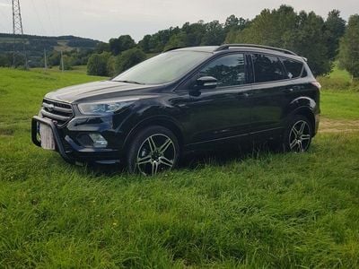 Gebraucht Ford Kuga ST-Line 150 PS (110 kW) 2019 Schwarz SUV