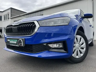 Gebraucht Skoda Fabia Essence 80 PS (58 kW) 2024 Blau Kleinwagen