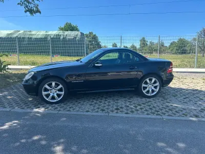 Gebraucht Mercedes SLK230 198 PS (145 kW) 2001 Schwarz Cabrio