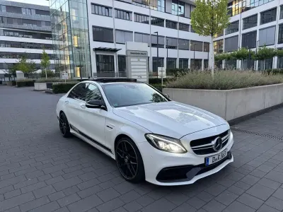 Gebraucht Mercedes C63 AMG AMG 476 PS (350 kW) 2015 Weiß Limousine