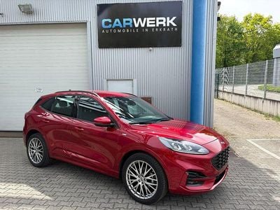 Gebraucht Ford Kuga ST-Line 152 PS (111 kW) 2022 Rot SUV