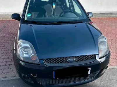 Gebraucht Ford Fiesta 2007 Silber Kleinwagen