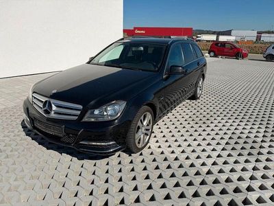 Usata Mercedes C180 156 CV (114 kW) 2011 Nero Station wagon