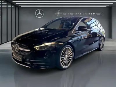 Gebraucht Mercedes B200 AMG 163 PS (119 kW) 2023 Schwarz Kleinwagen