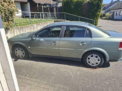 Begagnad Opel Vectra Comfort 147 HK (108 kW) 2003 Sedan