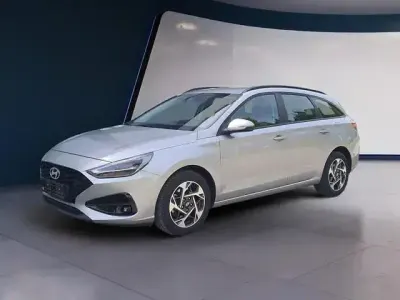 Second-hand Hyundai i30 Advantage 120 CP (88 kW) 2024 Andere Break