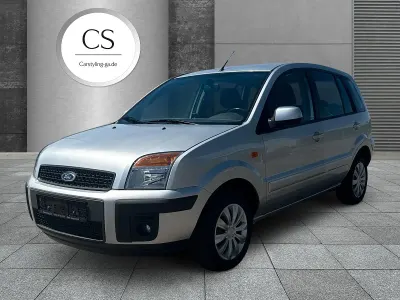 Usata Ford Fusion 101 CV (74 kW) 2012 Argento Utilitaria