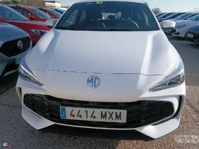 Gebraucht MG MG3 Comfort 102 PS (75 kW) 2024 Dover white Kleinwagen