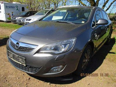 Gebraucht Opel Astra Design Edition 95 PS (69 kW) 2010 Grau Limousine