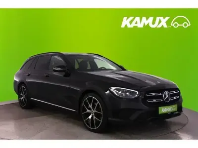 Używany Mercedes E220 194 KM (142 kW) 2022 Czarny Kombi
