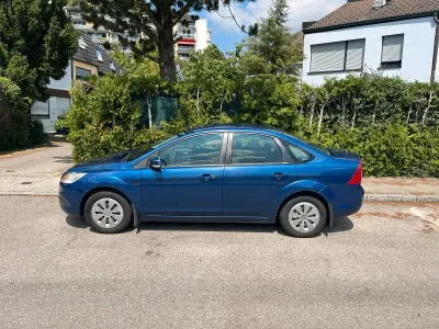 Gebraucht Ford Focus 2008 Blau Limousine