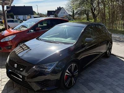 Second-hand Seat Leon CUPRA 280 CP (205 kW) 2015 Negru Berlinǎ