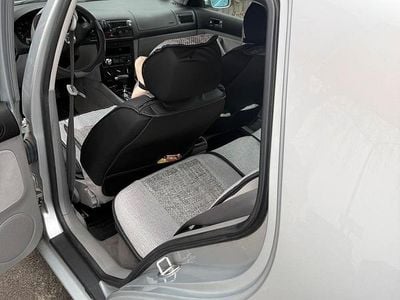 Gebraucht VW Golf IV Edition 101 PS (74 kW) 2000 Silber Kleinwagen