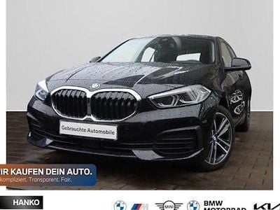 Begagnad BMW 118 Advantage 136 HK (100 kW) 2023 Svart Halvkombi