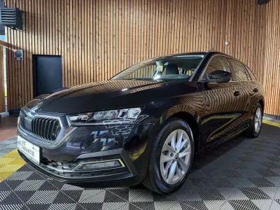 Gebraucht Skoda Octavia Style 150 PS (110 kW) 2024 Schwarzmagic perleffekt Kombi