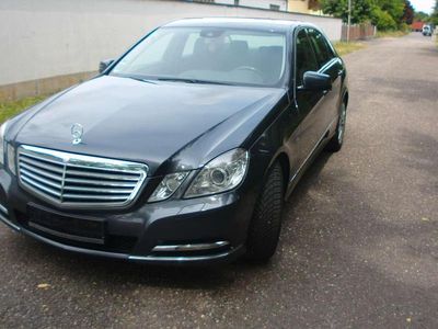 Mercedes E220