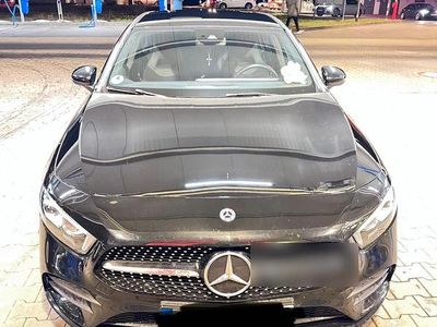 Schwarz Gebraucht 2022 Mercedes A180 Limousine | 21.300 € (Fairer Preis)