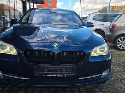 BMW 523