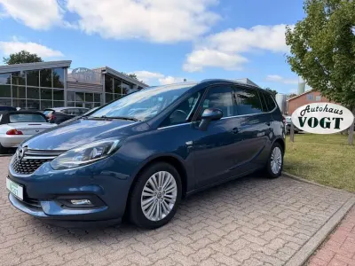 Gebraucht Opel Zafira Active 131 PS (96 kW) 2017 Blau Van / Kleinbus
