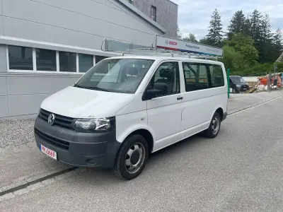 Gebraucht VW Transporter Trendline 102 PS (75 kW) 2013 Weis Van