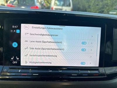 Schwarz Gebraucht 2021 VW T7 Van | 40.950 €