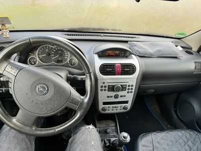 gebraucht Opel Corsa 1.2 benzin