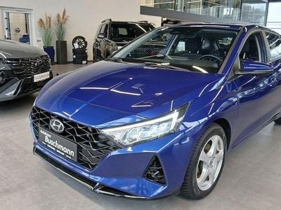 Gebraucht Hyundai i20 Intro Edition 100 PS (73 kW) 2020 Blau Kleinwagen