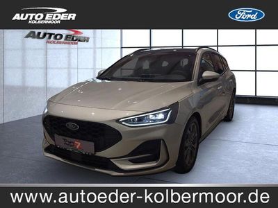 Silber Gebraucht 2023 Ford Focus ST-Line Kombi | 23.900 € (Fairer Preis)