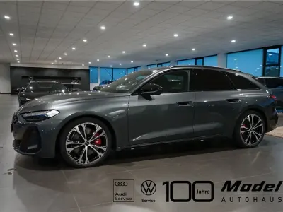 Gebraucht Audi S5 Sport 367 PS (269 kW) 2025 Grau Kombi