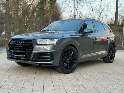 Gebraucht Audi Q7 Comfort 272 PS (200 kW) 2016 Grau SUV