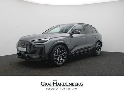 Neu Audi Q6 e-tron Business 225 kW (306 PS) 2026 Grau SUV