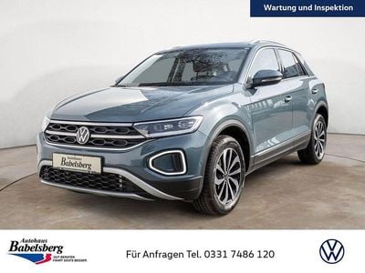 Second-hand VW T-Roc Style 150 CP (110 kW) 2024 Albastru SUV