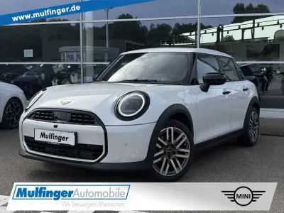 Gebraucht Mini Cooper 114 kW (156 PS) 2025 Weiß Kleinwagen