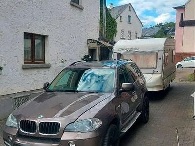 Second-hand BMW X5 Sport Line 245 CP (180 kW) 2011 Maro SUV