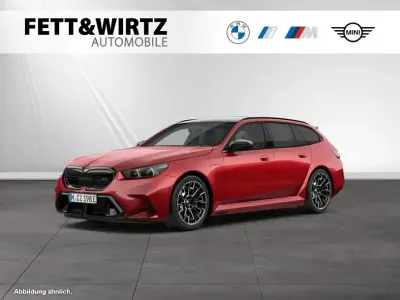 Usata BMW M5 Comfort Edition 2025 Rosso Station wagon