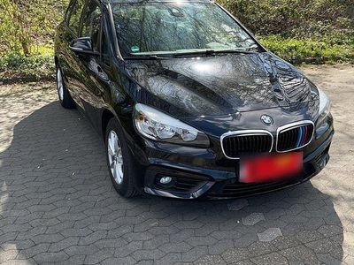 Gebraucht BMW 218 Active Tourer Advantage 136 PS (100 kW) 2017 Schwarz Van / Kleinbus