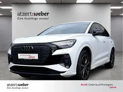Gebraucht Audi Q4 Sportback e-tron Advanced 150 kW (204 PS) 2023 Gletscherweiß metallic SUV