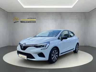 Gebraucht Renault Clio V Equilibre 91 PS (66 kW) 2023 Weiß Limousine