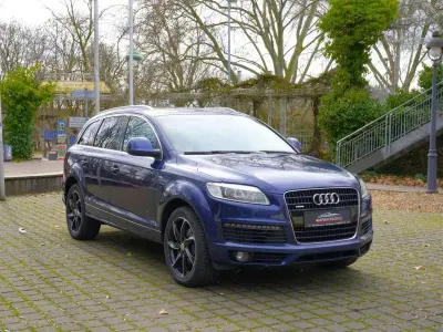 Używany Audi Q7 S-Line 326 KM (239 kW) 2006 Niebieski SUV