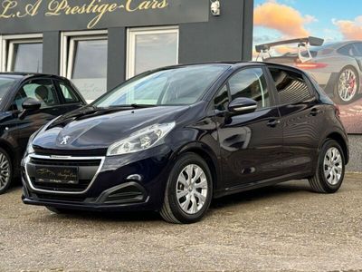 gebraucht Peugeot 208 BlueHDi 100 Allure*CarPlay*Tempo*Garantie