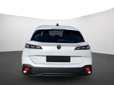 Gebraucht Peugeot 308 SW Active 131 PS (96 kW) 2024 Weiß Kombi