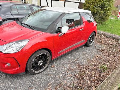 Gebraucht Citroën DS3 Sport Chic 156 PS (114 kW) 2010 Rot Kleinwagen