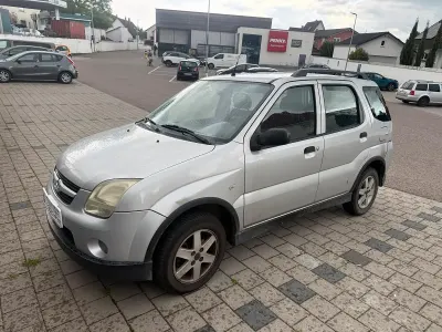Gebraucht Suzuki Ignis 69 PS (50 kW) 2004 Silber Kleinwagen