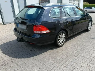 Gebraucht VW Golf VI Comfortline 105 PS (77 kW) 2008 Schwarz Kleinwagen