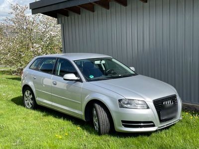 gebraucht Audi A3 Sportback 1.6 TDI (DPF) 77kW Attraction A...